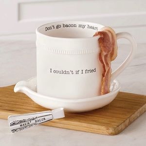 Mud Pie Bacon Cooker